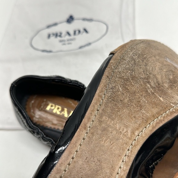 Prada Ballet Flats Bow Ballerina Slip On Shoes Patent Leather Black Tan 36.5 - Picture 10 of 11